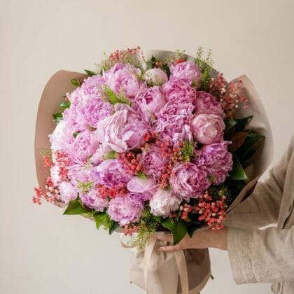 Blush Peony Cloud – Şakayık Çiçeği Buketi