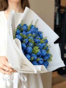 9 Adet Premium Şakayık Cam Vazoda Lüks Aranjman - Les Fleurs
