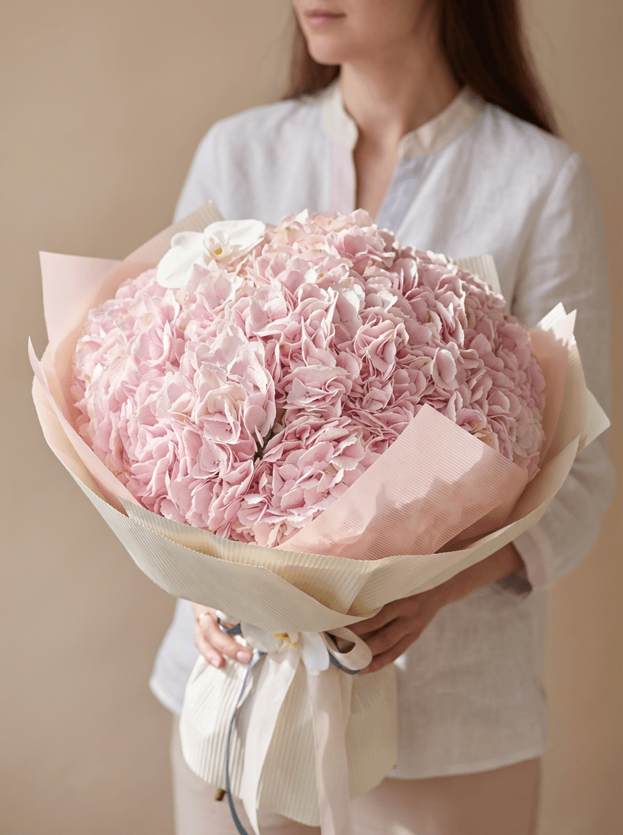 Blush Royale Ortanca Buketi 1 Blush Royale Ortanca Buketi